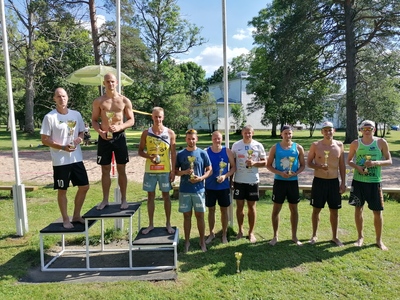 Seeriavõistluse üldarvestuse esikolmik ja individuaalarvestuse 10 paremat mängijat