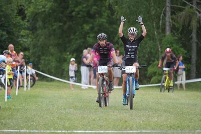 Jannelle Uibokand tulemas Eesti meistrina finišisse.