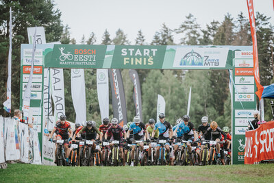 Kose 7 Järve rattamaratoni 2021 aasta start.