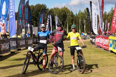 Meeste 2022 hooaja esikolmik