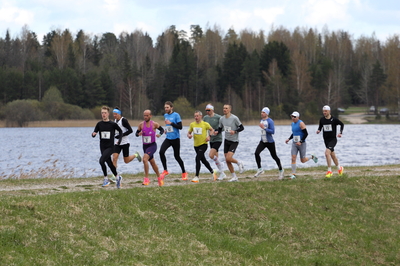 Paunküla veehoidla jooksu 2 kilomeetril leiab terav silm ka kõik sarja arvestuses kuue sekka jõudnud jooksjad