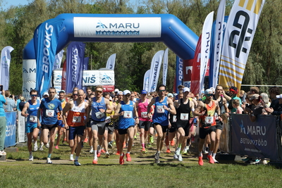 Harku järve rannas starditi 6,5 km pikkusele järveringil